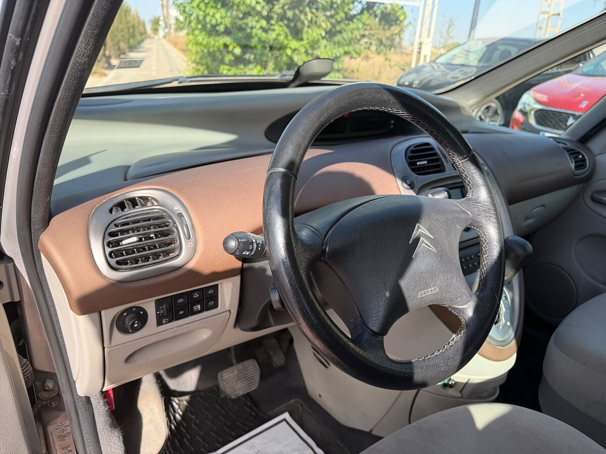 CITROEN XSARA PICASSO 2.0 AUTO SPANISH LHD IN SPAIN ONLY 76000 MILES SUPERB 2005